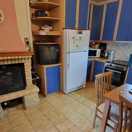 Toulas House * Divarata