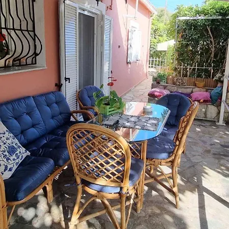 Toulas House Tatil Evi *