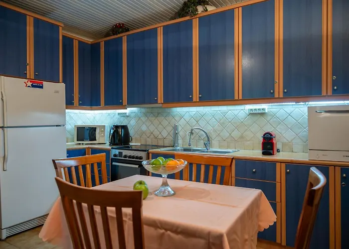 Nyaraló Toulas House Divaráta