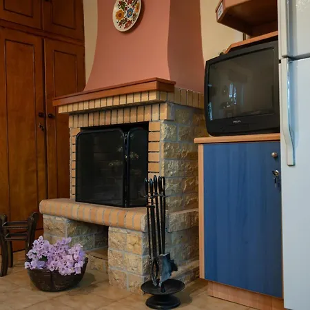 Toulas House * Divarata