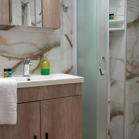 Toulas House * Divarata